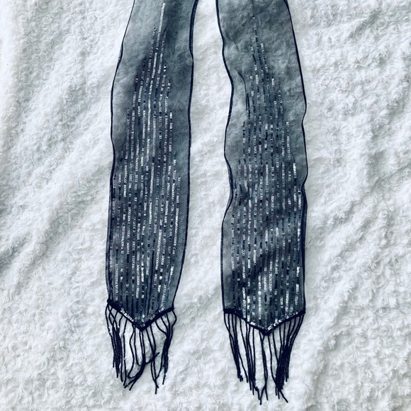 TED BAKER Elegant Embellished Scarf - Picture 3 of 4